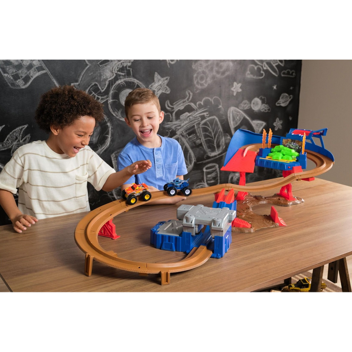 Spin Master Monster Jam 1:64 Supercharge Monster Truck Speedway Playset 76.2 X 9.5 X 35.8 Cm
