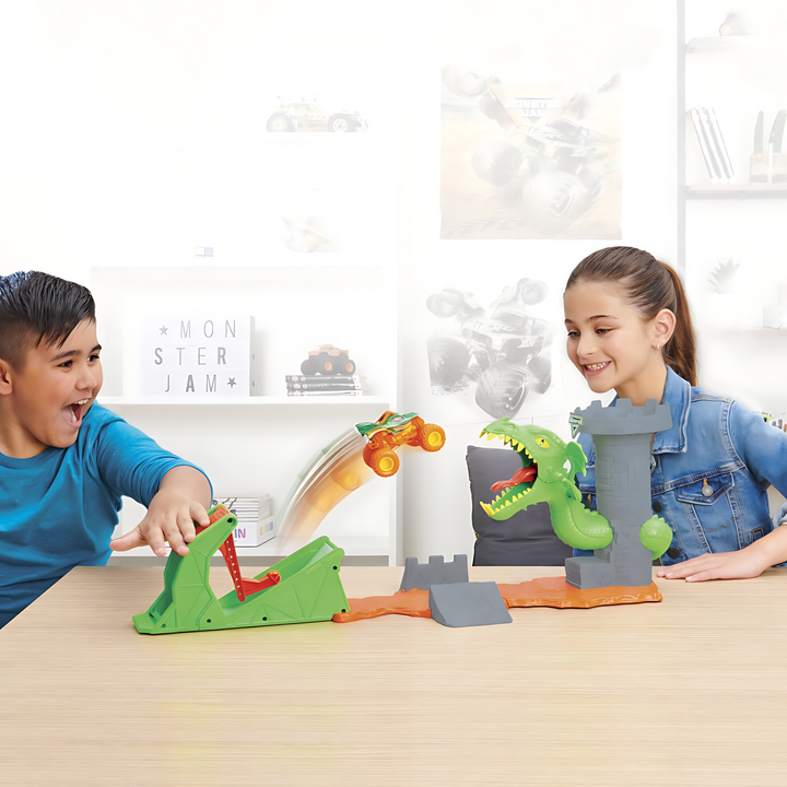 Spin Master Monster Jam, Dueling Dragon Monster Truck Playset - 30X38X7.6Cm