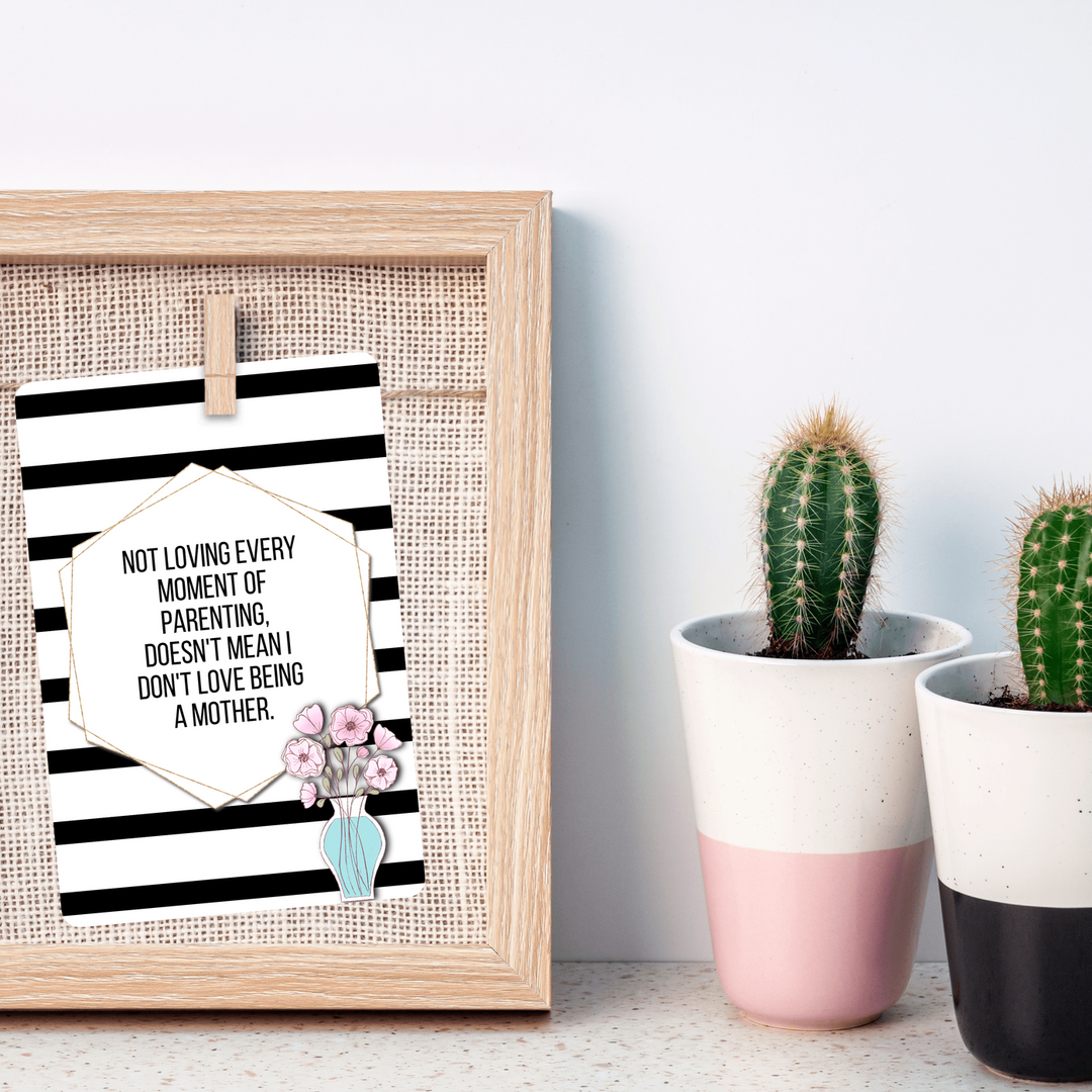 Twinkle &amp; Giraffe Motherhood B&amp;W Affirmation Cards - Set of 30