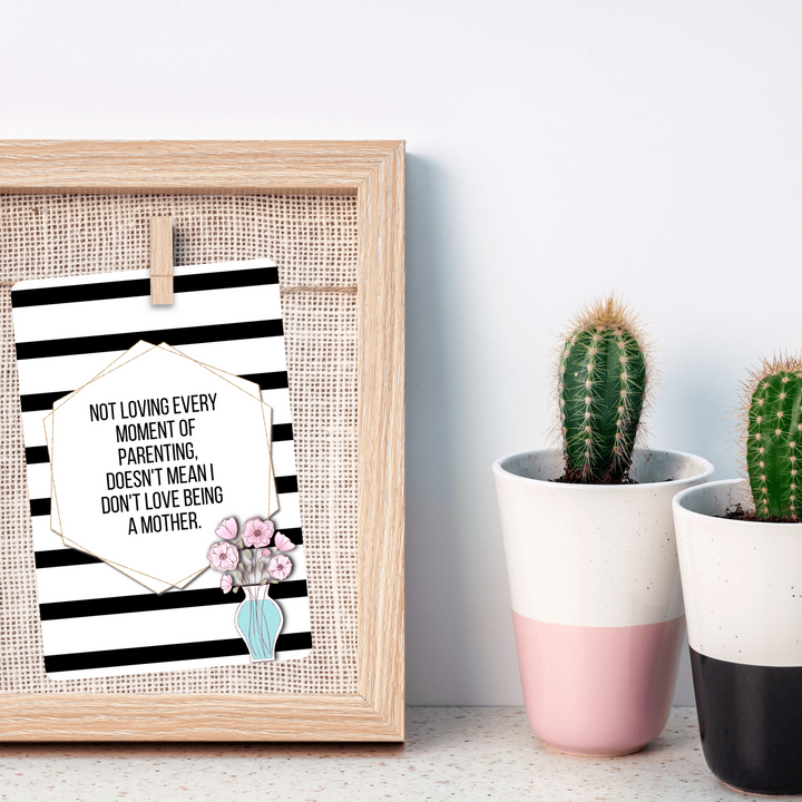 Twinkle &amp; Giraffe Motherhood B&amp;W Affirmation Cards - Set of 30