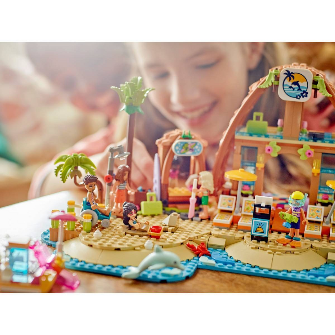 LEGO Family Vacation Beach Resort- 1140pcs