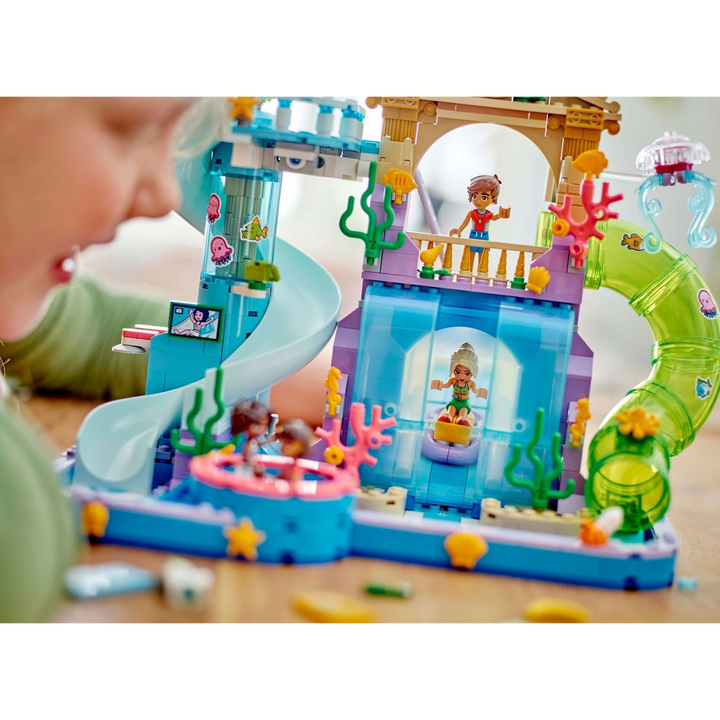 LEGO Heartlake City Water Park- 814pcs