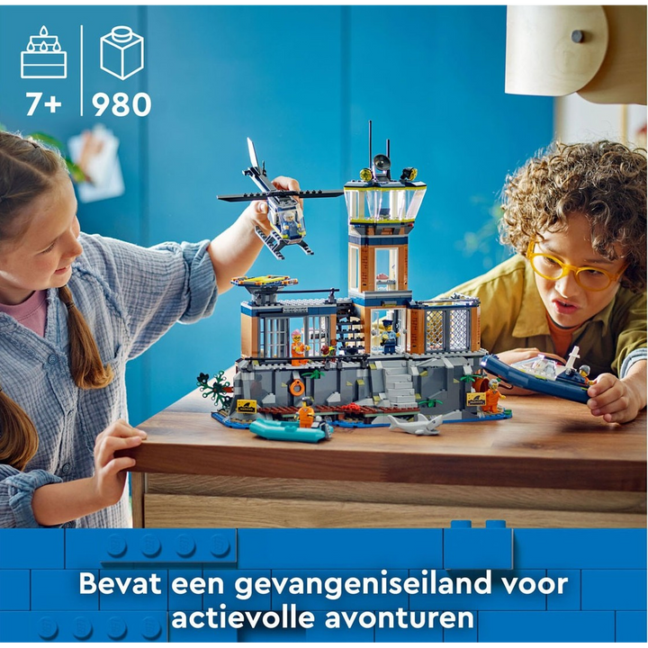 LEGO Police Prison Island- 980pcs