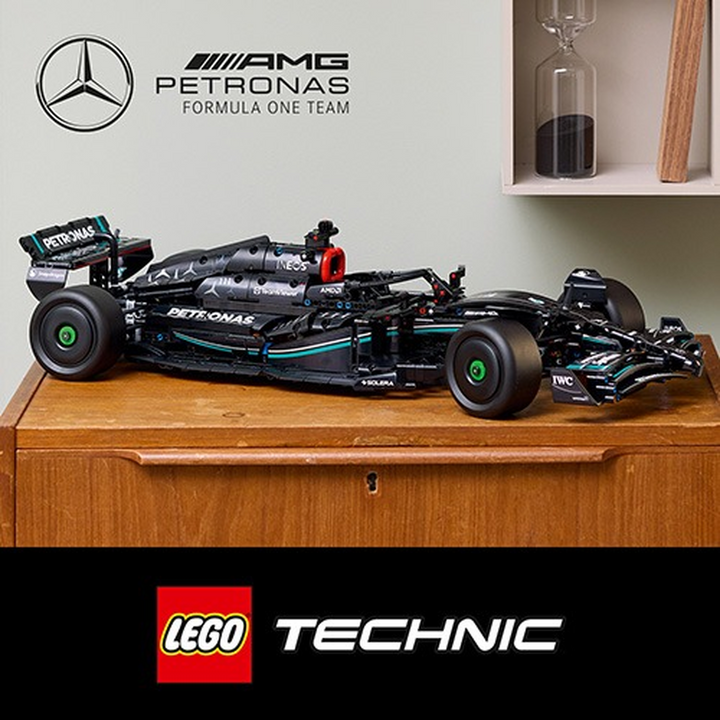 LEGO Technic Mercedes-AMG F1 W14 1643pcs