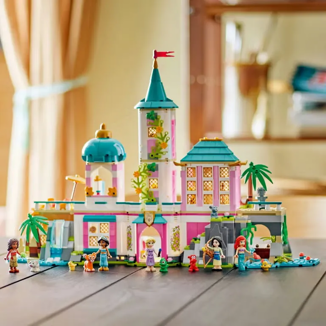 LEGO Princess Castle &amp; Royal Pets- 787pcs