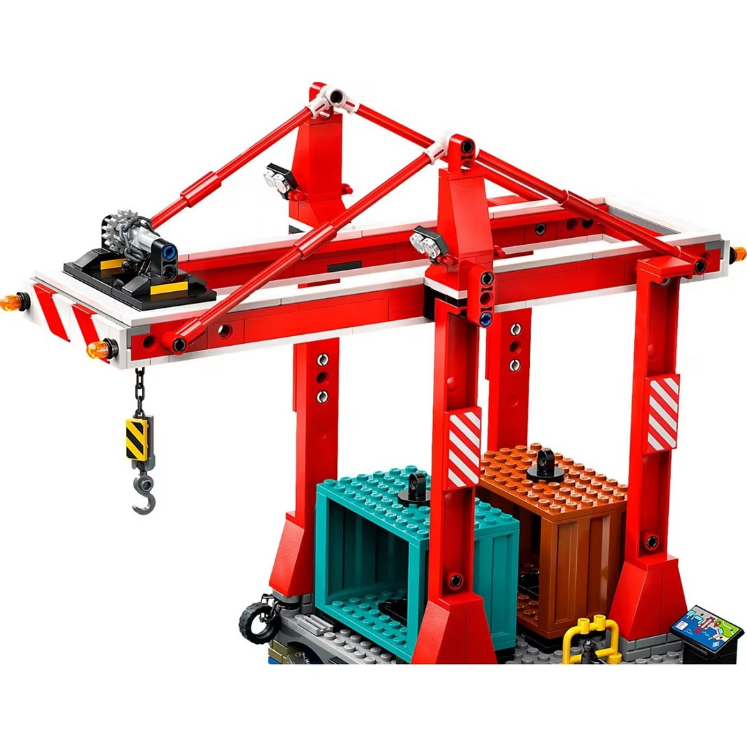 Nb Seaside Harbor With Cargo Ship- 1226 Pcs