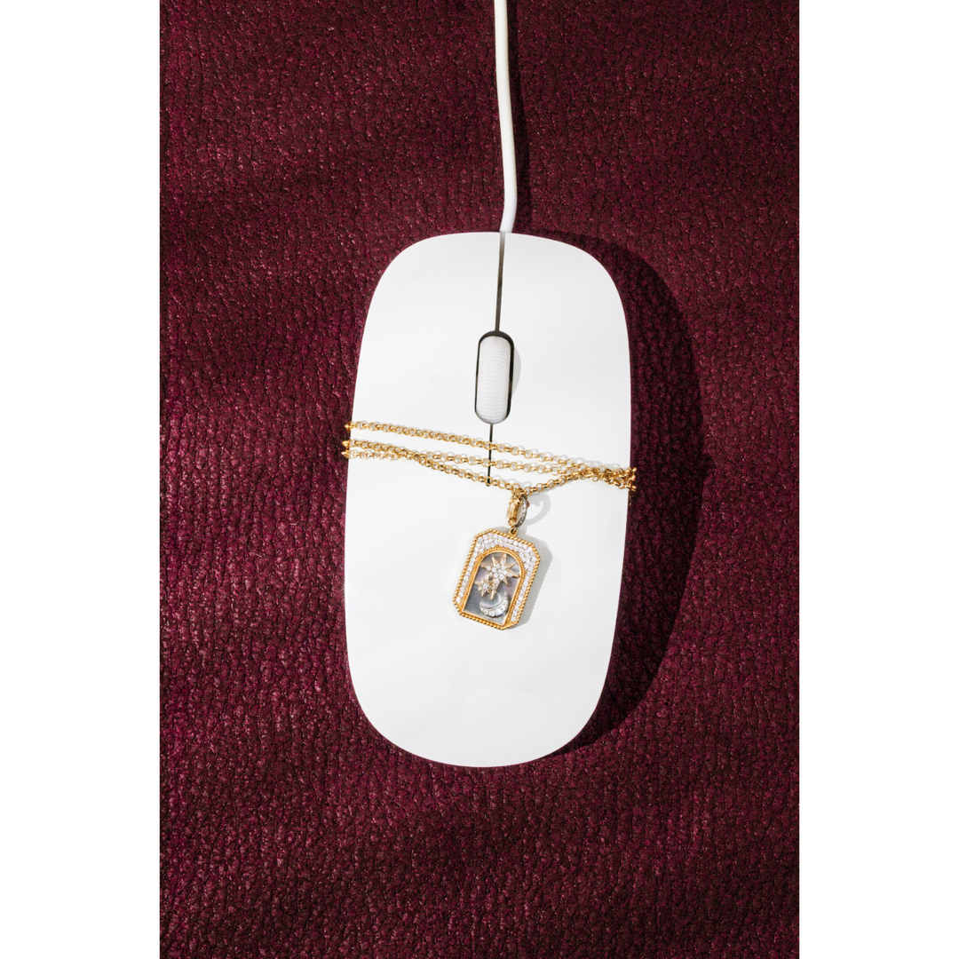 Meraki Yellow Gold Necklace with White Diamonds and Mother of Peal