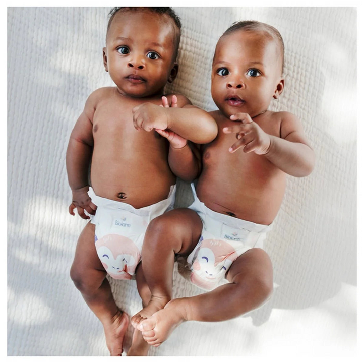 Biolane natural diapers for sensitive skin, made with natural-origin materials.
