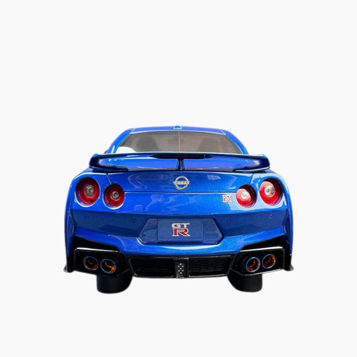 GT-Spirit Nissan GT-R R35 Bue 1:18 Scale Model Car