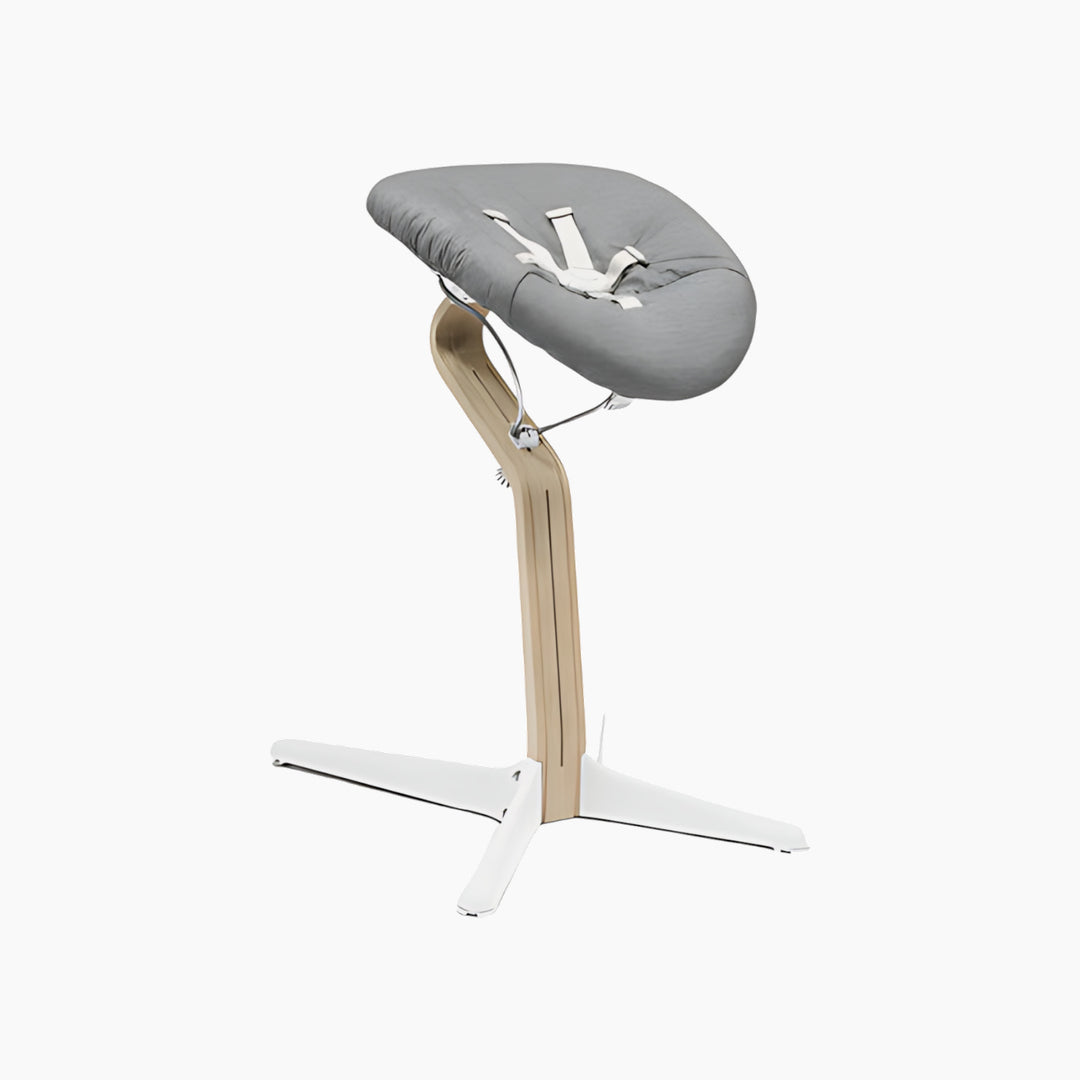Stokke Nomi Newborn Set for elevated baby interaction