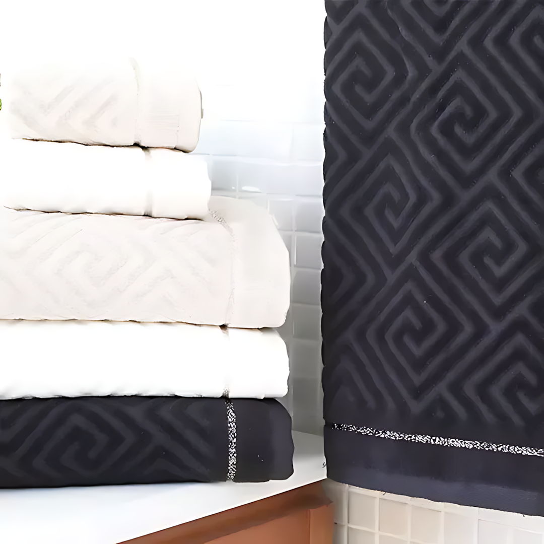 Nova Home Versace Bath Towel