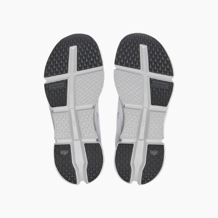 On Cloudgo Shoes - White/Glacier