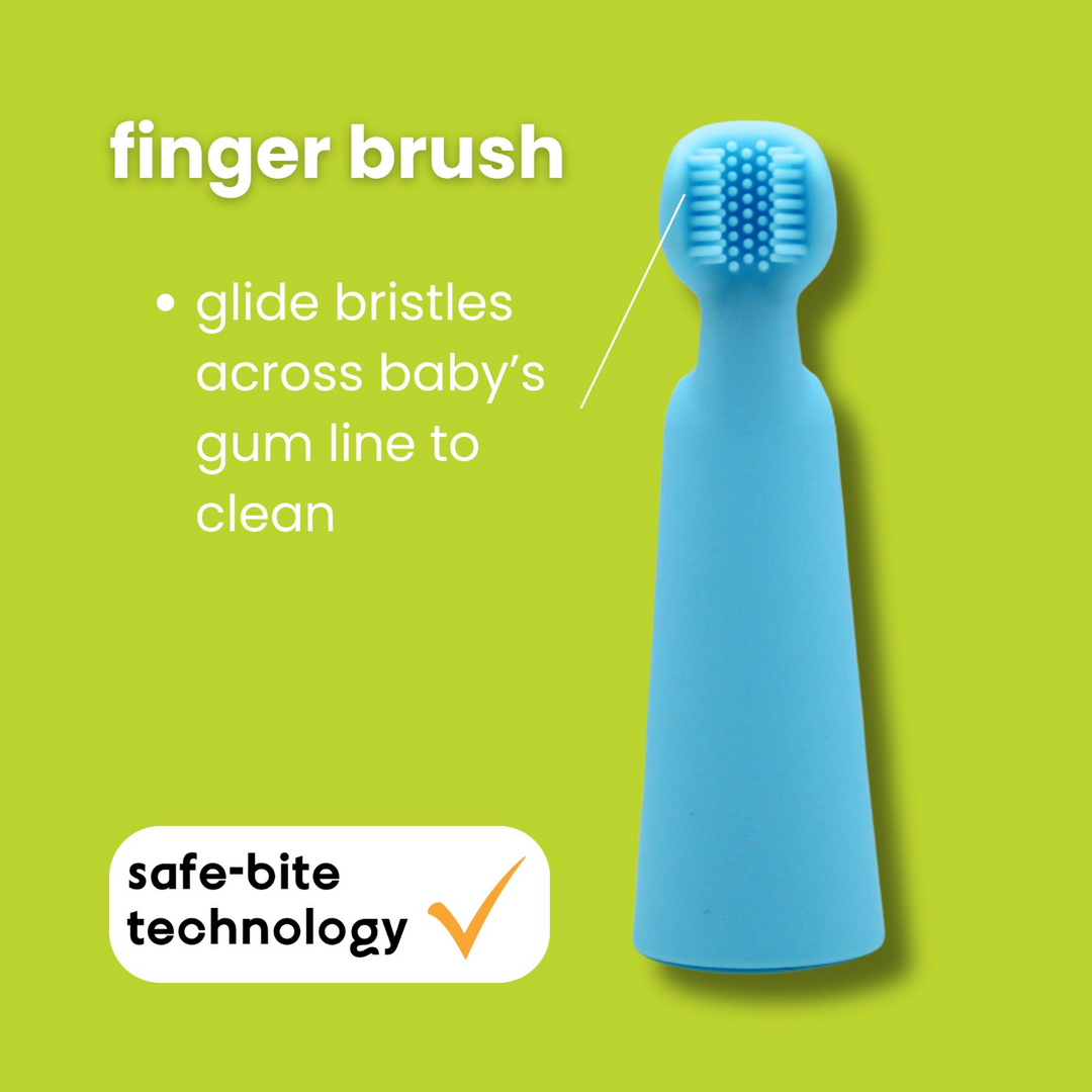 Oogiebear Finger Brush &amp; Tongue Scraper - 2 Pcs