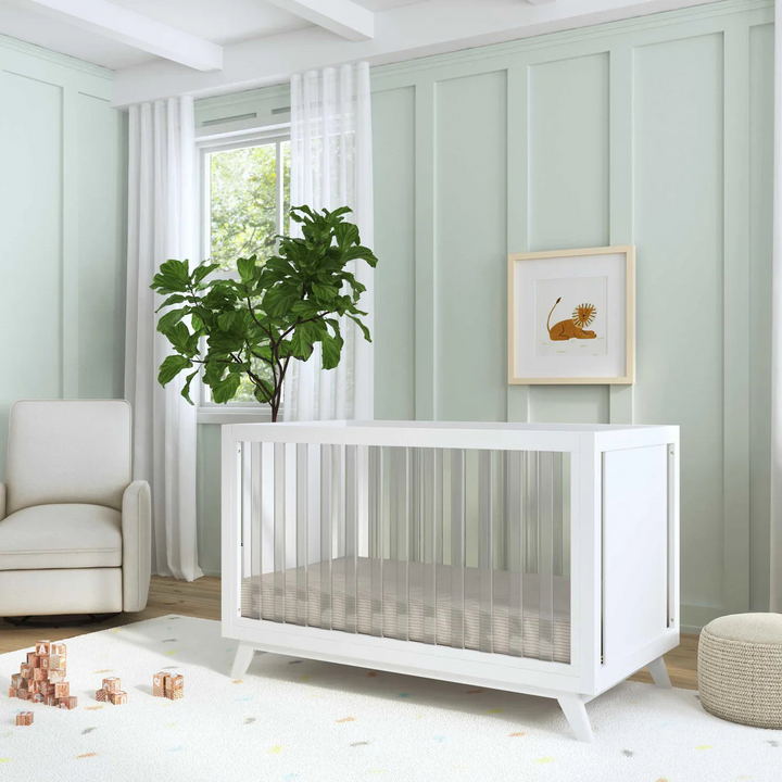 Davinci Otto white convertible crib with acrylic slats