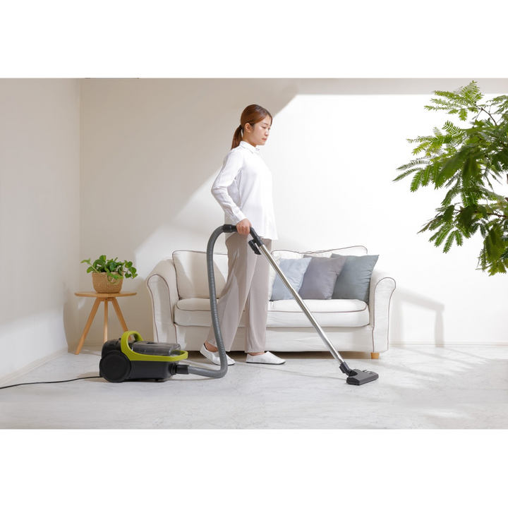Panasonic Vacuum Cleaner 1800 W , Bagged Canister