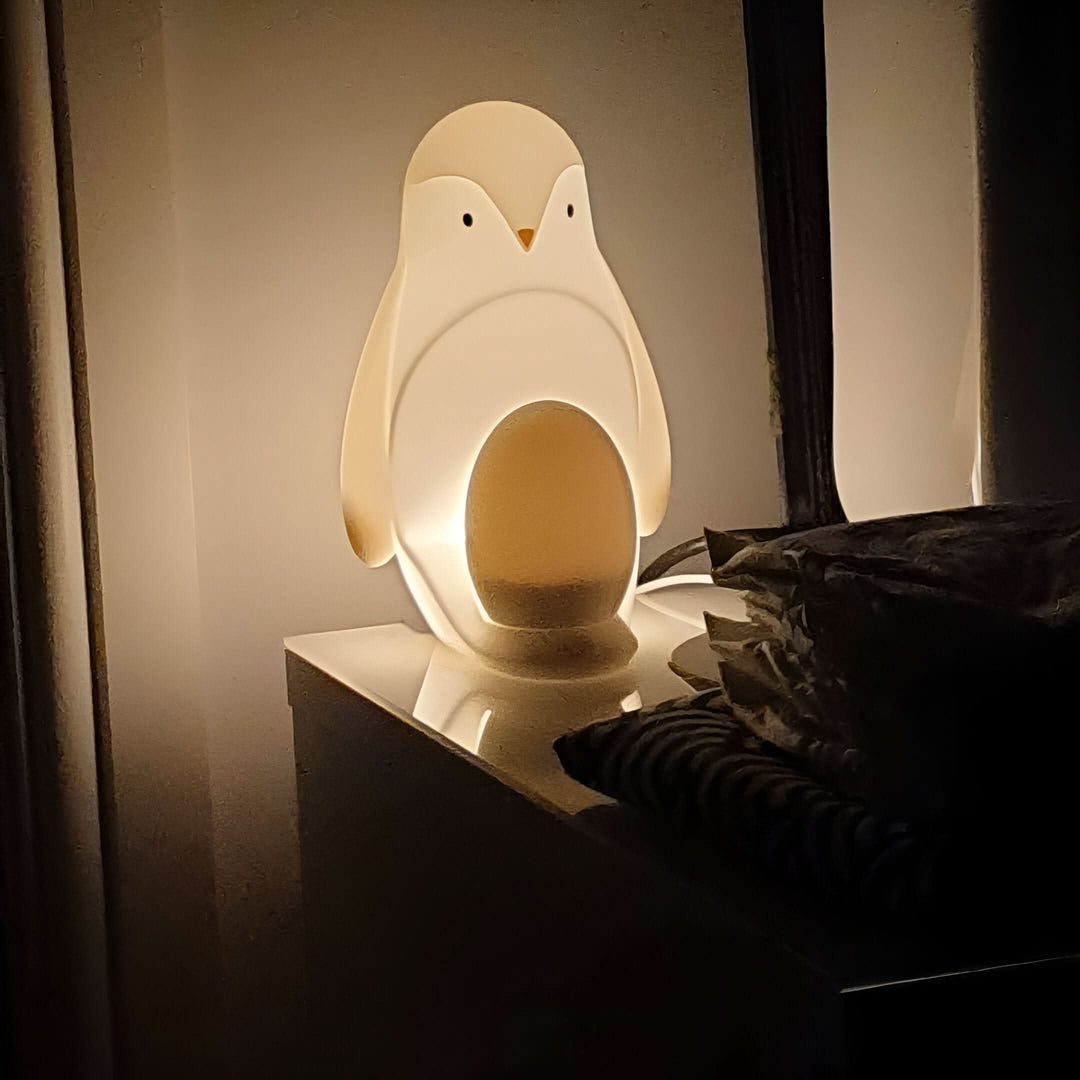 Penguin2-in-1PortableNightLightRechargable_1_041517a7-c37c-44df-95d0-9b5fd99758d6 - HUNA