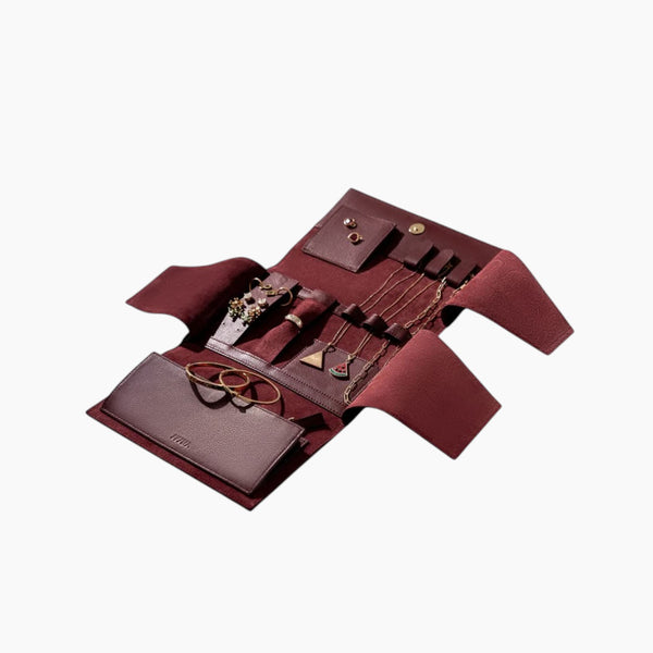 طيات مجوهرات الخشخاش