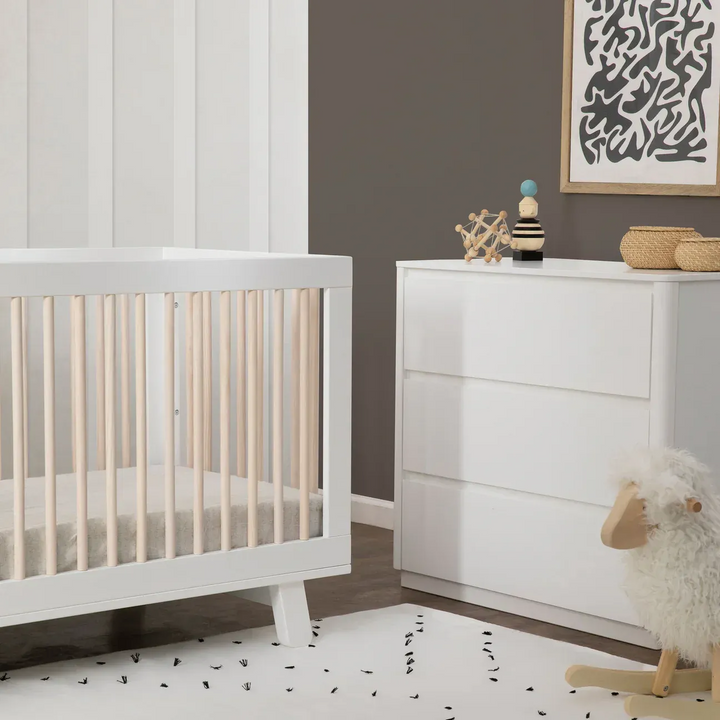 Babyletto Hudson 3-in-1 convertible crib in White/Washed Natural