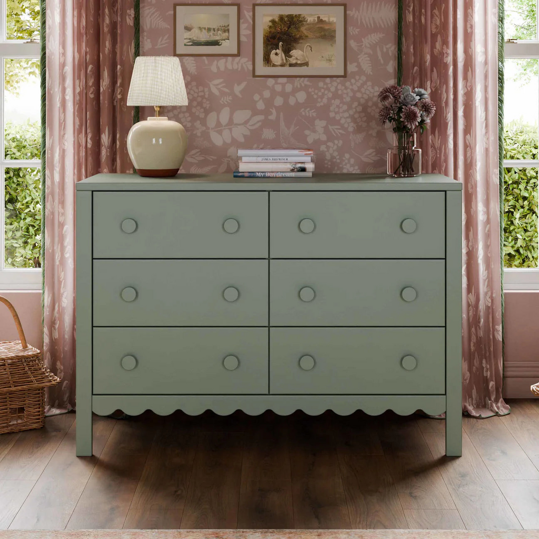 Davinci Sammy Scallop 6-drawer dresser with scallop detailing