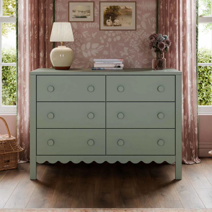 Davinci Sammy Scallop 6-drawer dresser with scallop detailing