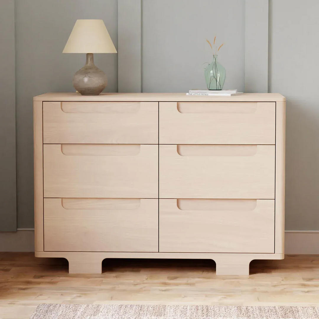 Babyletto Yuzu 6-drawer dresser with arched feet