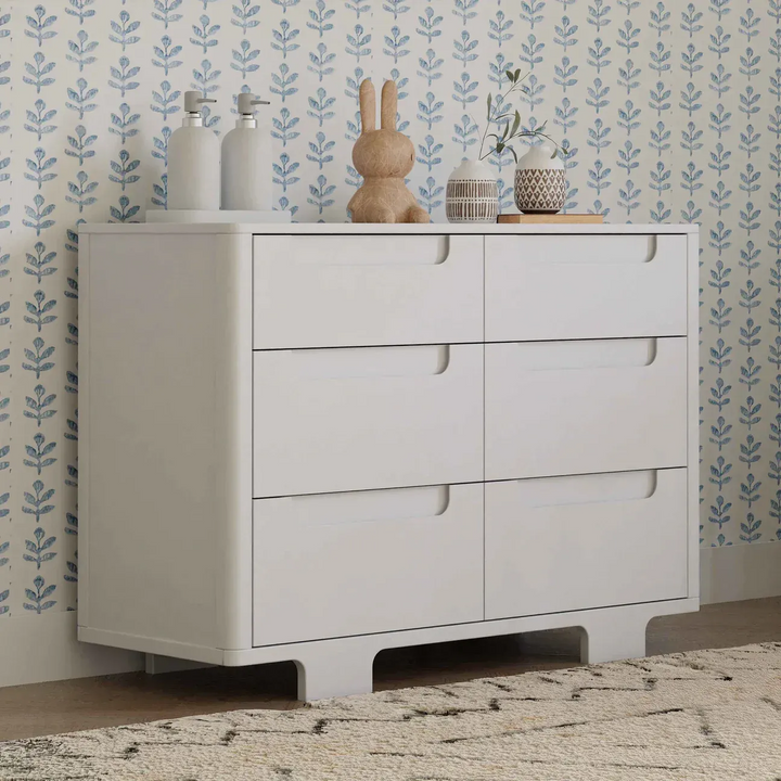 Babyletto Yuzu 6-drawer dresser with arched feet