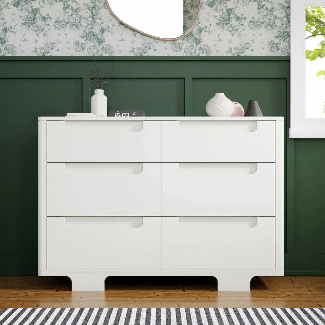 Babyletto Yuzu 6-drawer dresser with arched feet