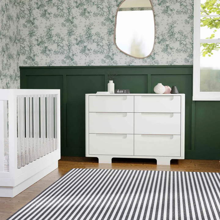 Babyletto Yuzu 6-drawer dresser with arched feet