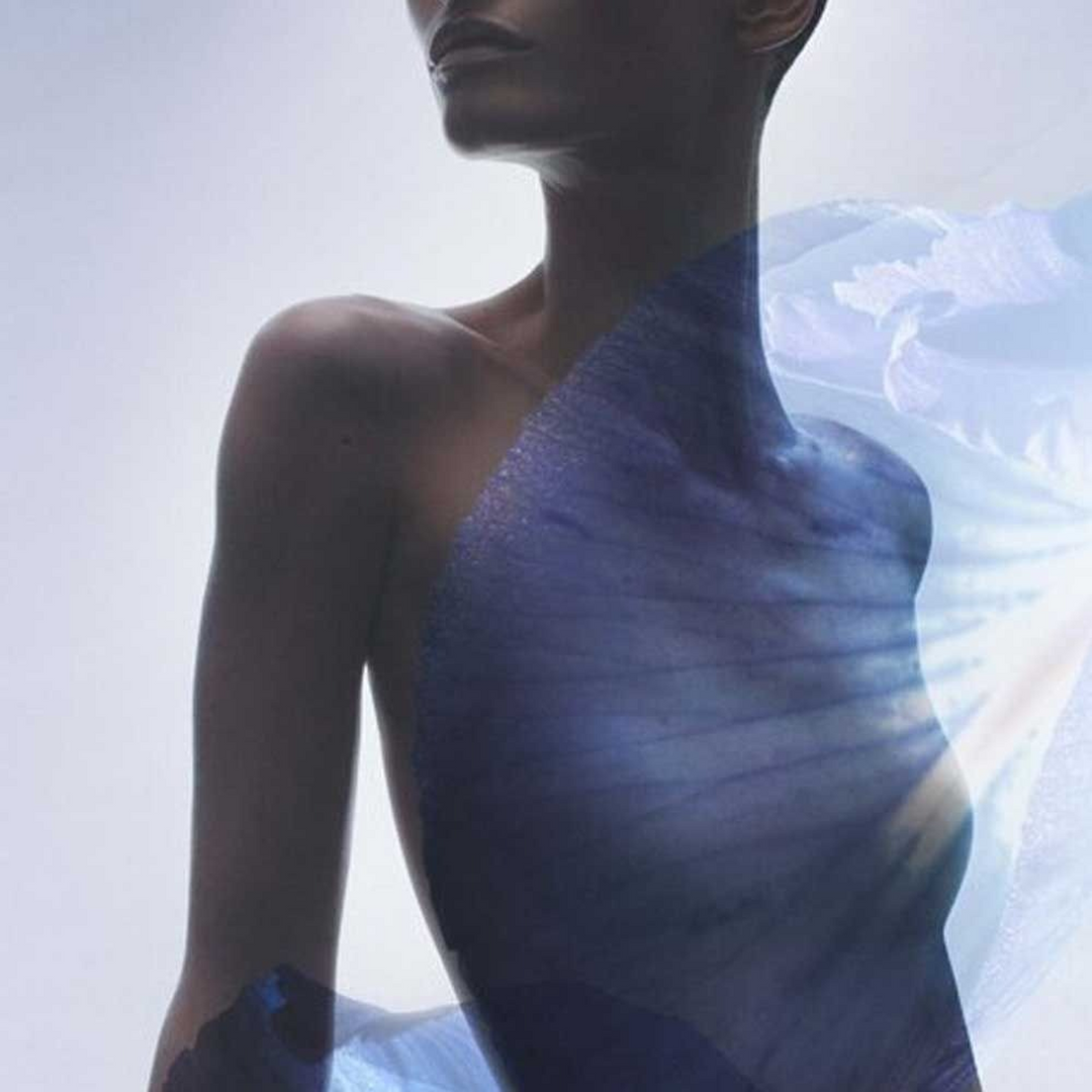 Armani Prive Iris Bleu EDT 100Ml For Women - HUNA