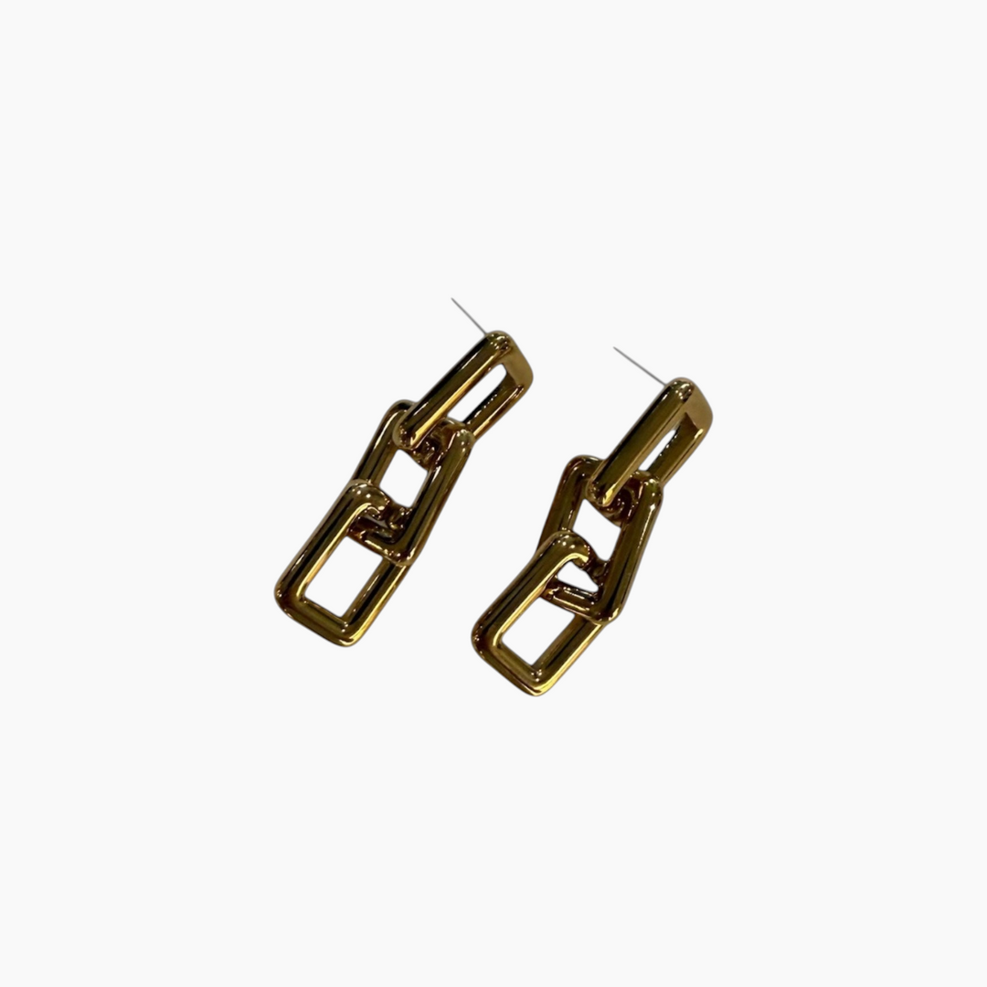 Featherlight Gold Link Earrings