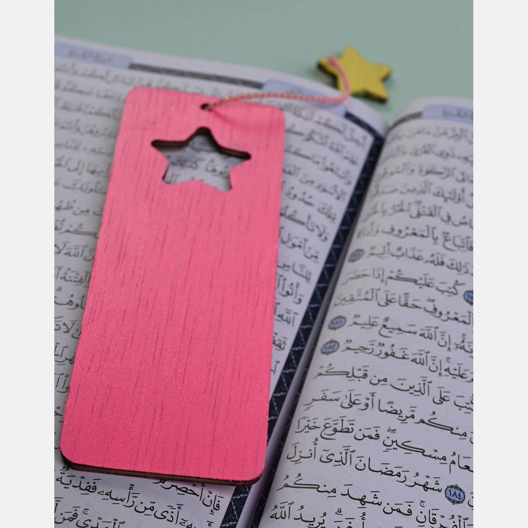 Wenzo Ramadan crafts box with sadaqa box, bookmark, paints, stickers, prayer tracker, banner, and beads