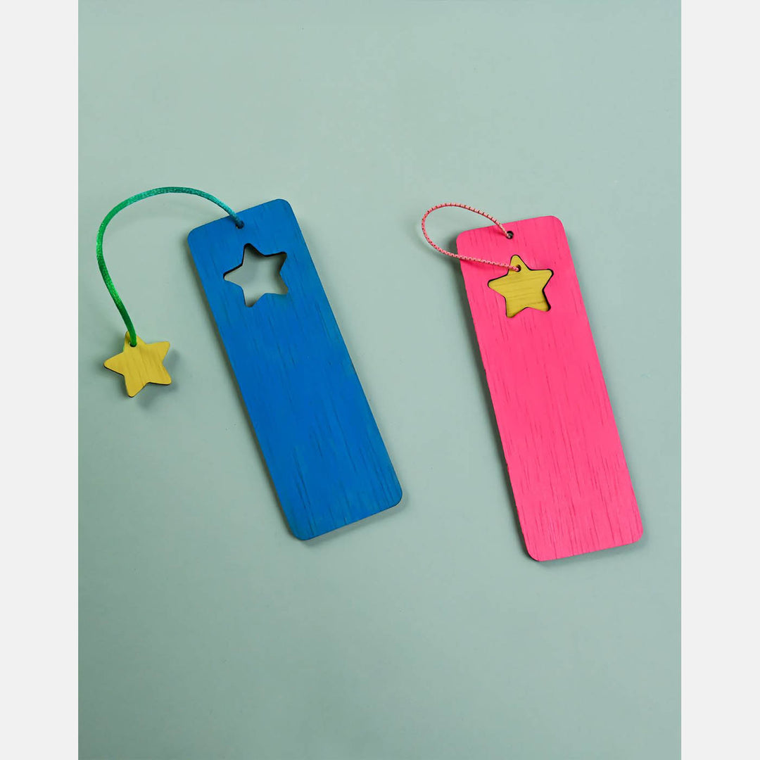 Wenzo Ramadan Crafts Box with sadaqa box, bookmark, paints, stickers, prayer tracker, banner, and beads