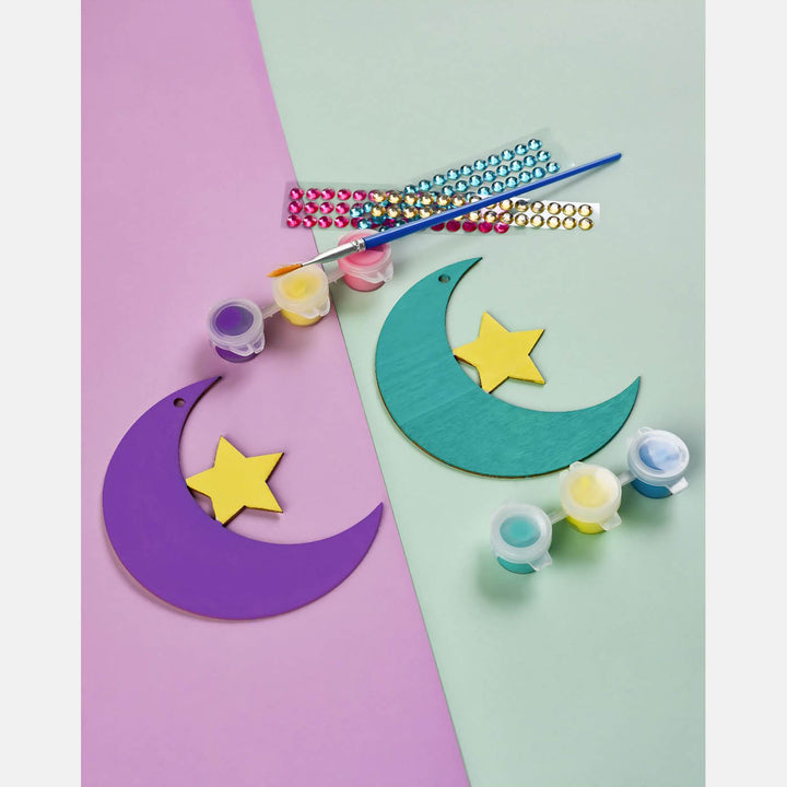 Wenzo Ramadan crafts box with sadaqa box, bookmark, paints, stickers, prayer tracker, banner, and beads