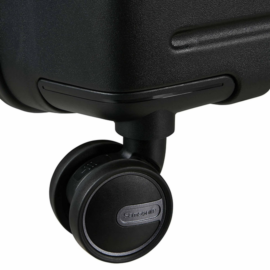 Samsonite Restackd Spinner Luggage