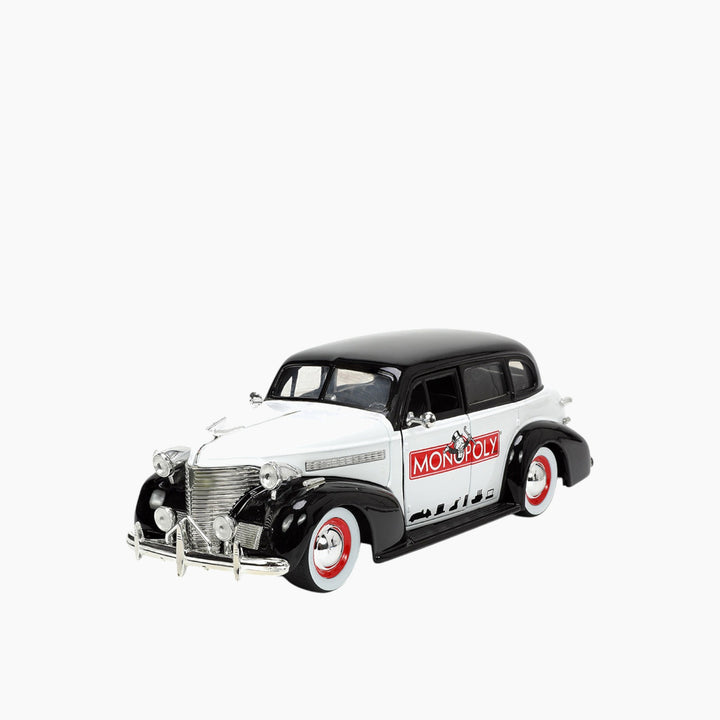 Simba Mr. Monopoly 1939 Chevy Master 1:24