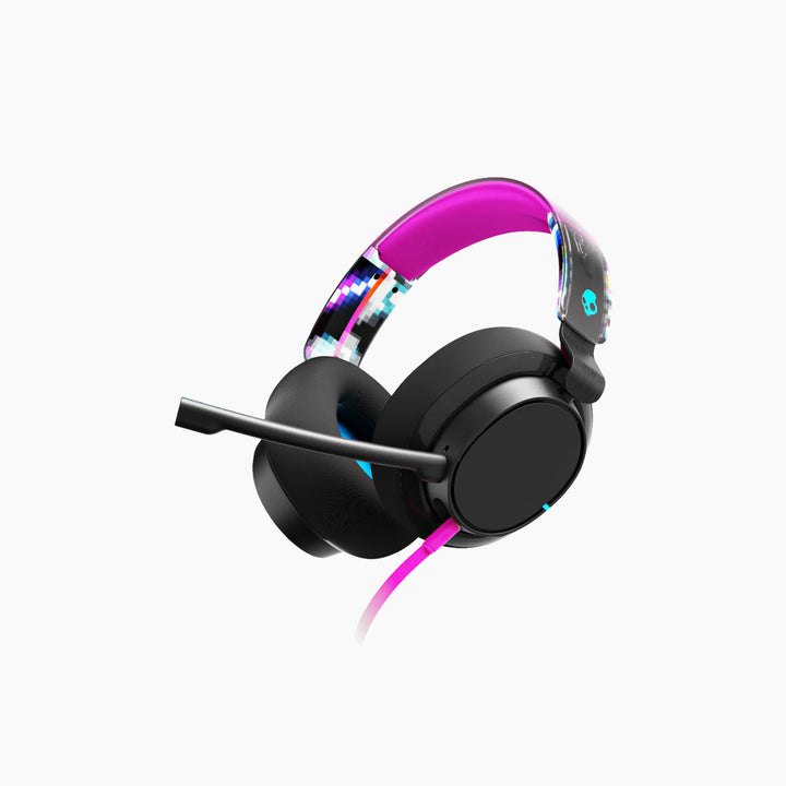 SKULLCANDY SLYR Pro wired gaming headset with AI voice isolation