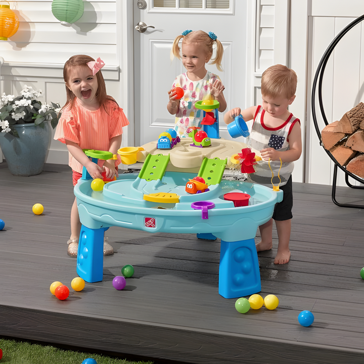 Step 2 Ball Buddies Adventure Center