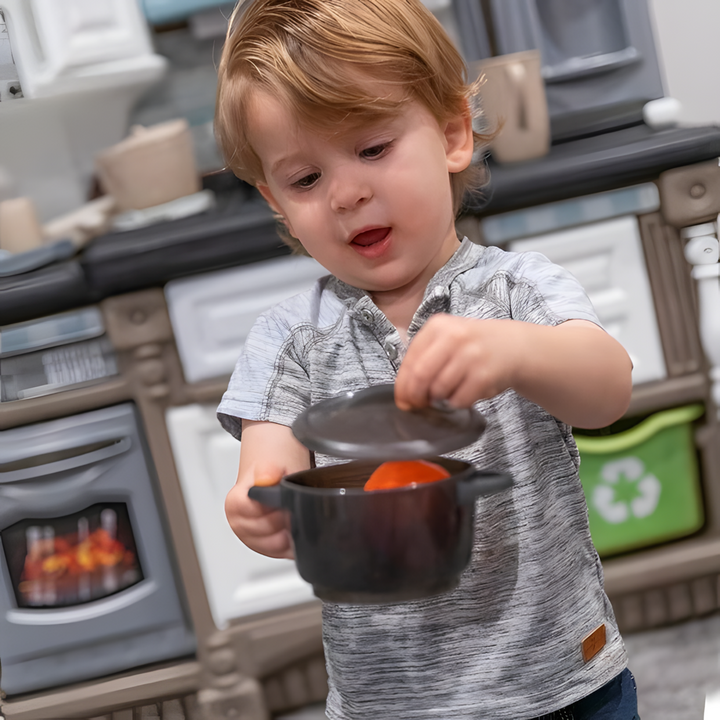 Step 2 Lifestyle Dream Kitchen
