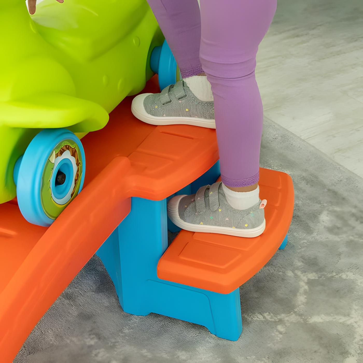Step 2 Dino Dash Up & Down Roller Coaster Step 2 Dino Dash Up & Down Roller Coaster