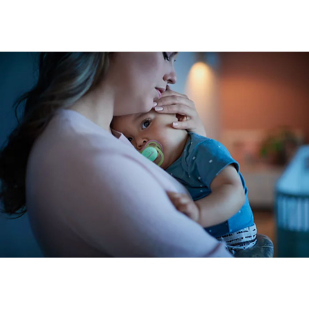 Philips Avent Ultra Air Night Soother (0-6 Months)