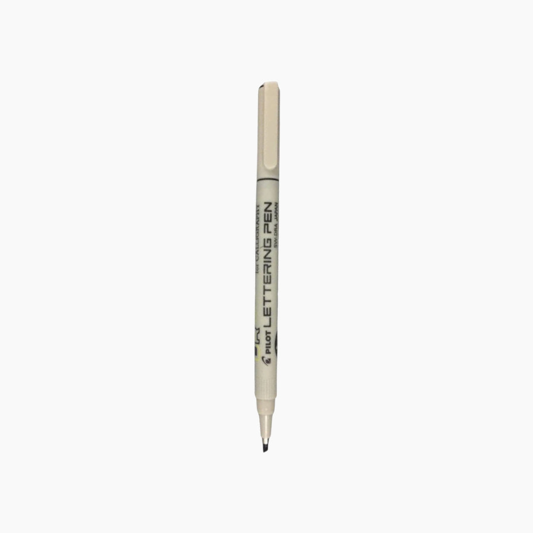 Pilot lettering pen with 3.00mm tip