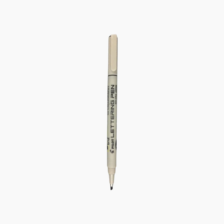 Pilot lettering pen with 3.00mm tip