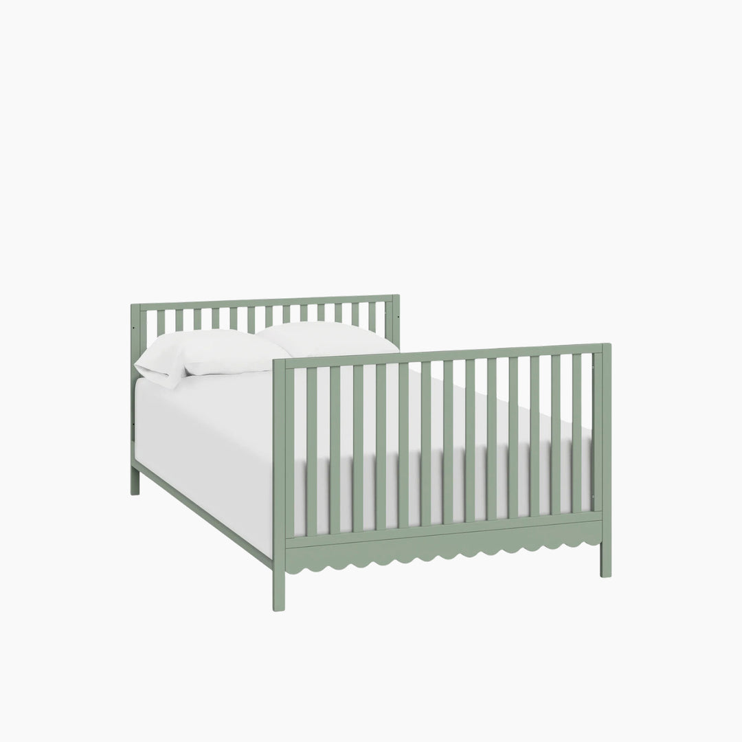Davinci Sammy Scallop 4-in-1 Convertible Crib with scallop detailing