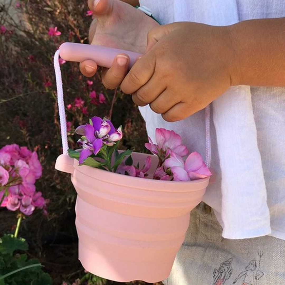 Scrunch Seedling Pot &amp; Trowel - 2 Pieces