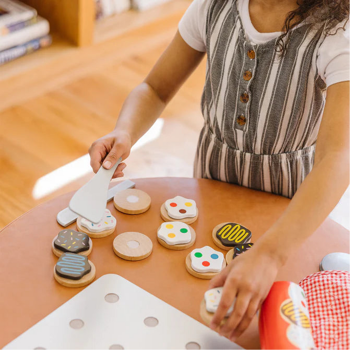 Melissa &amp; Doug Slice and Bake Cookie Set