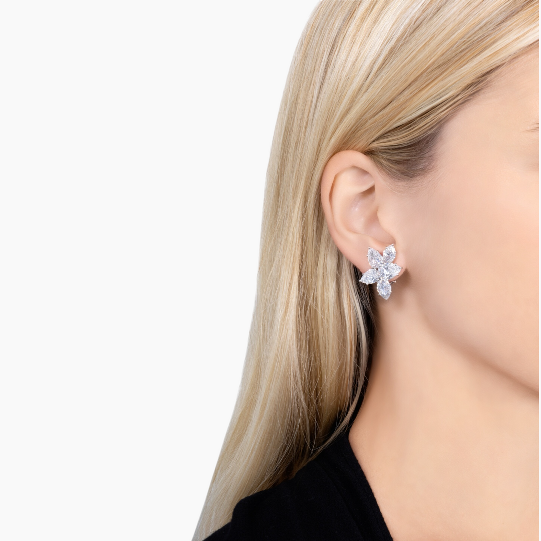 Illumine Gold Stellar Bloom Studs Earrings