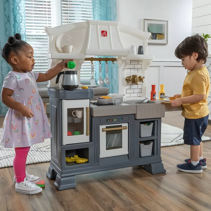 Step 2 Gilded Gourmet Kitchen - 21Pc 75.946X245.11X271.018Cm