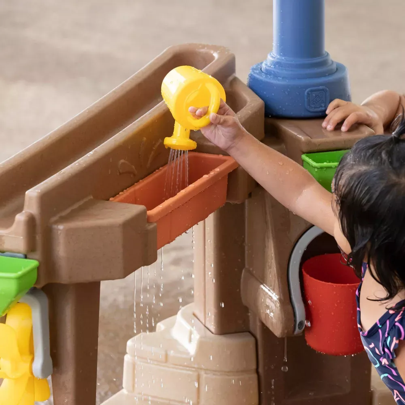 Step 2 Pump And Splash Discovery Pond - Brown Step 2 Pump And Splash Discovery Pond - Brown