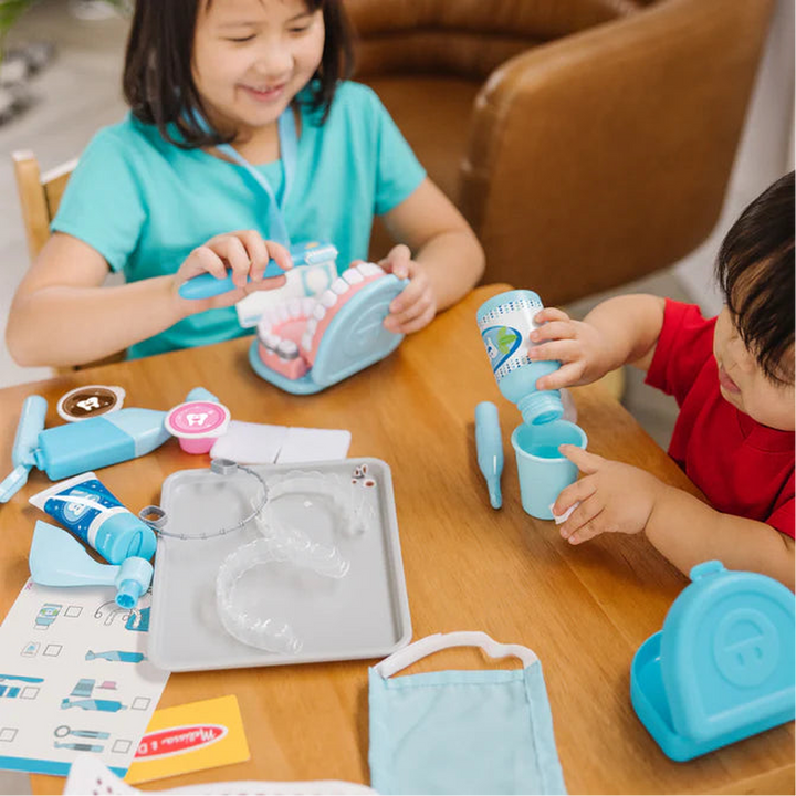 Melissa &amp; Doug Super Smile Dentist Play Set