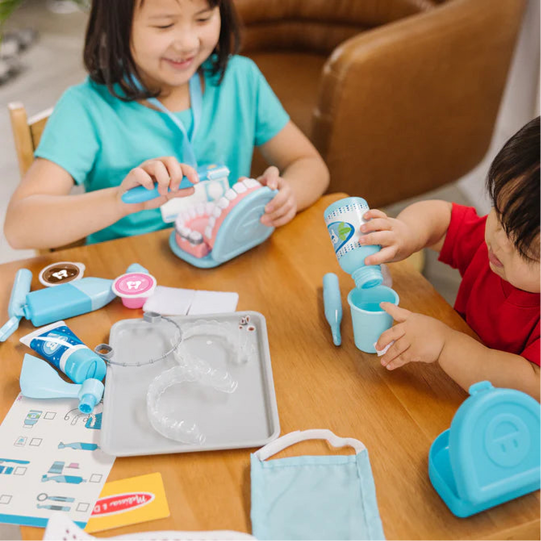 Melissa &amp; Doug Super Smile Dentist Play Set